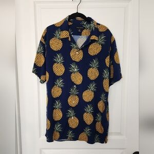 Banana Republic Navy Pineapple Print Short-Sleeve Button-Down Shirt